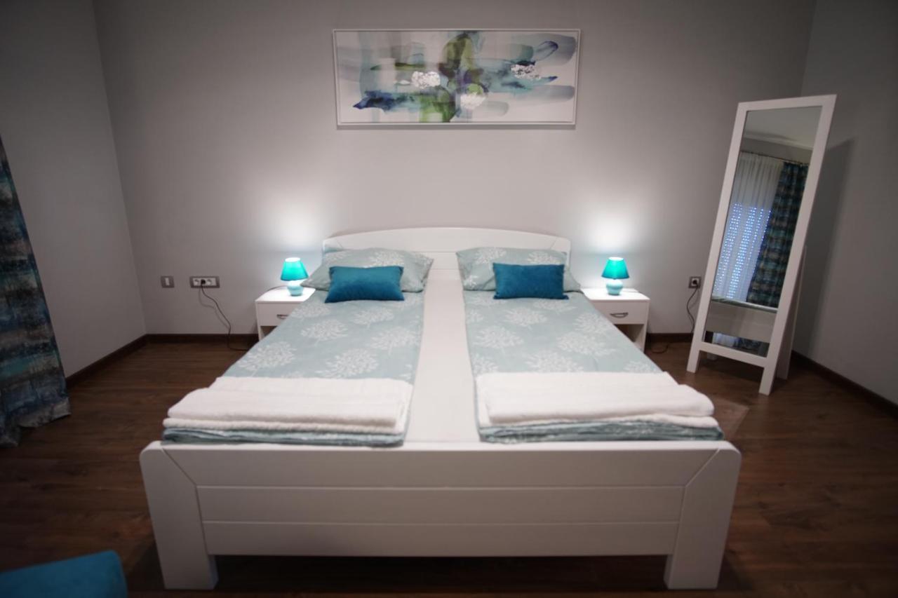 Marija Appartement Srbobran Buitenkant foto