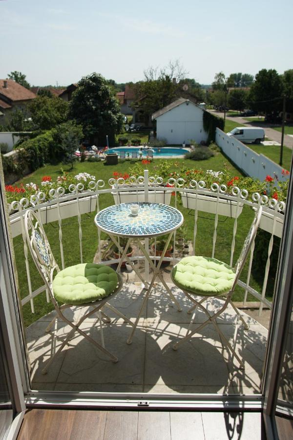 Marija Appartement Srbobran Buitenkant foto